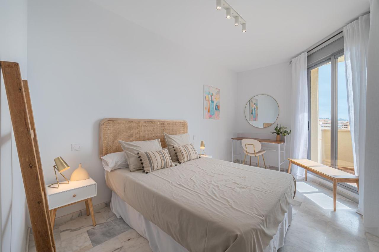 Bhost - Altos Del Majadal Lägenhet Fuengirola Exteriör bild